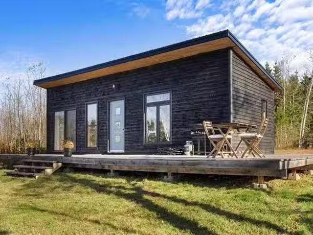 House for sale in Prince Edward Island