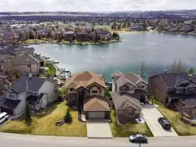 House for sale in Okotoks, Alberta