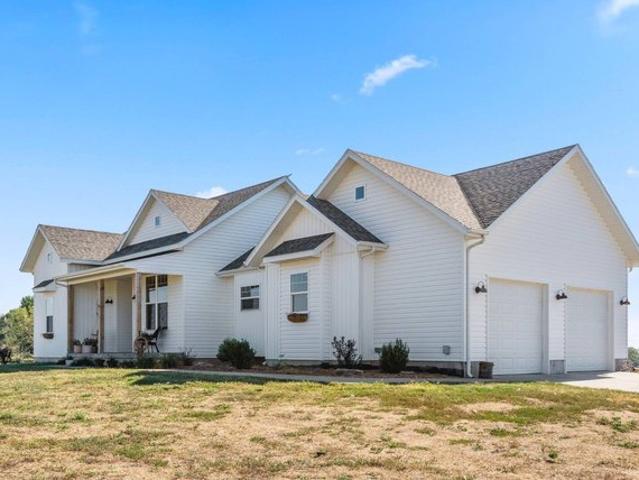 Farm for sale in Republic, Greene County