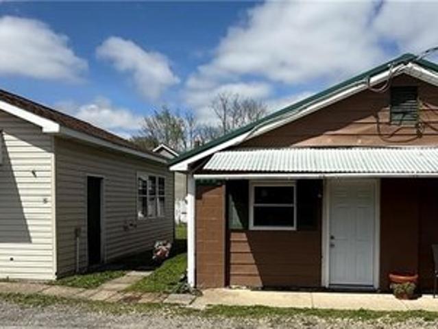 House for sale in New Florence, Pennsylvania