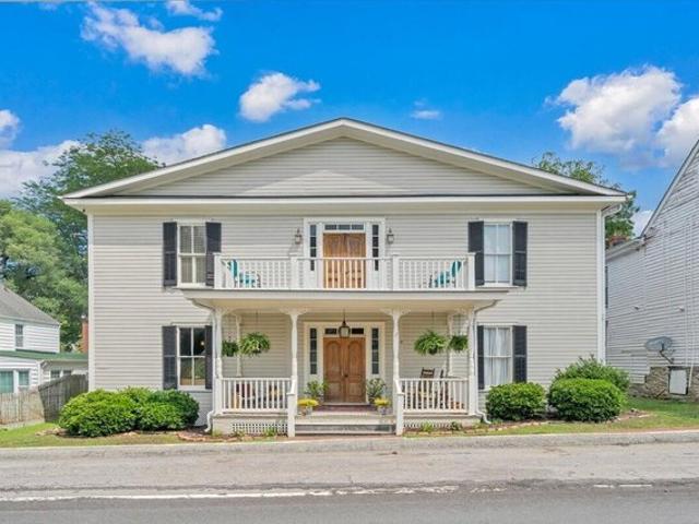 House for sale in Virginia