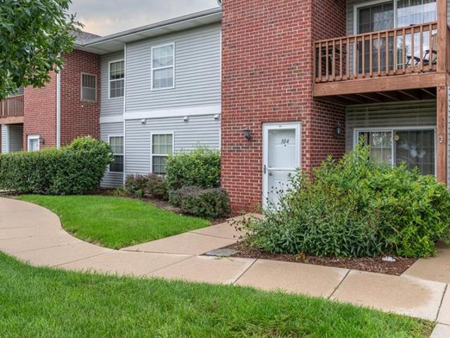 Condo for sale in Elkhorn, Wisconsin