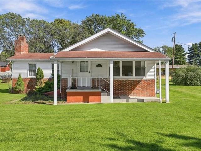 House for sale in Vanderbilt, Fayette County