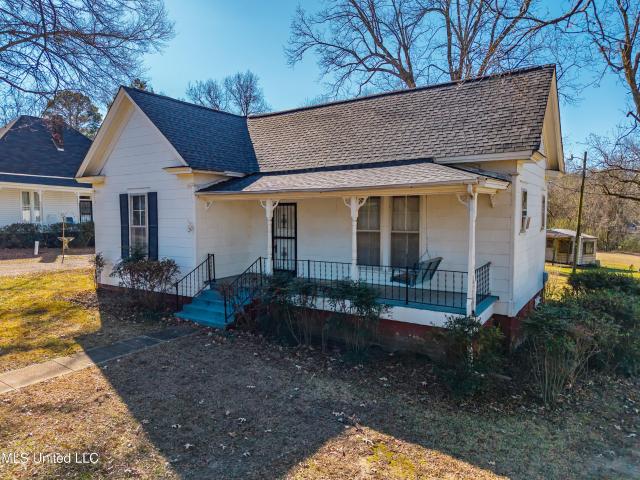 House for sale in Batesville, Mississippi