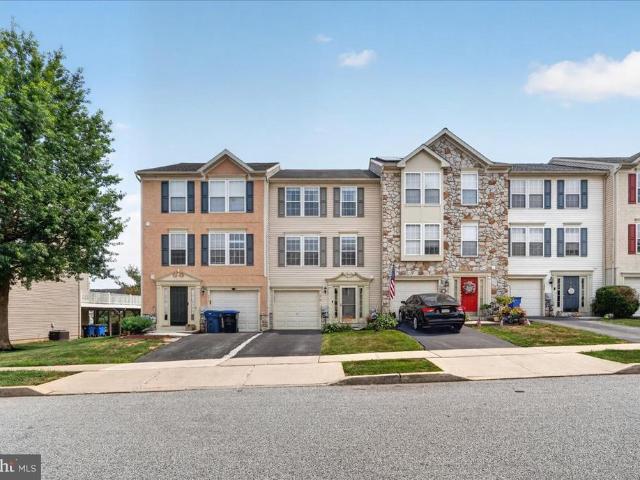 Townhouse for sale in Chester, Pennsylvania