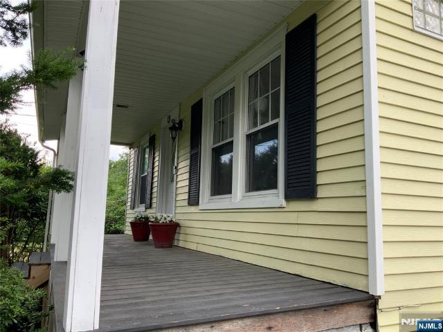 House for sale in Wyckoff, New Jersey