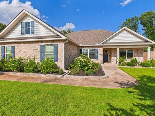 House for sale in Byron, Georgia