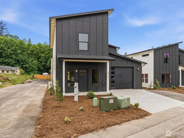 House for sale in Cathlamet, Wahkiakum County