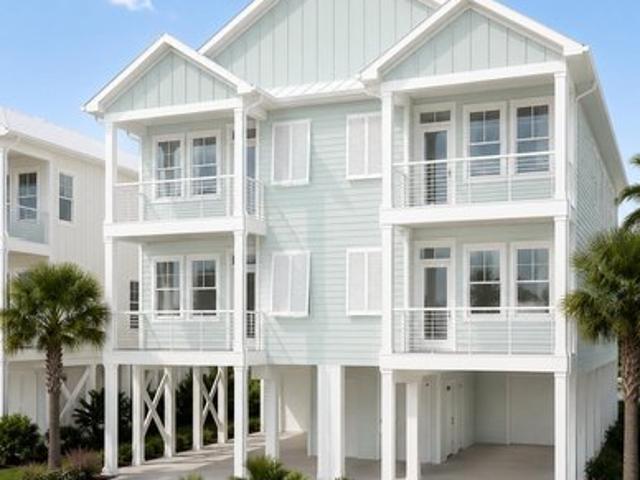 Townhouse for sale in Carolina Beach, North Carolina