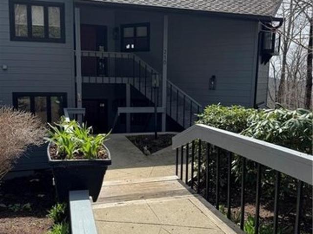 Condo for sale in Avery, North Carolina