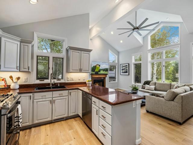 Duplex for sale in Edwards