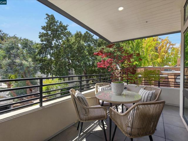 Condo for sale in Lafayette, California
