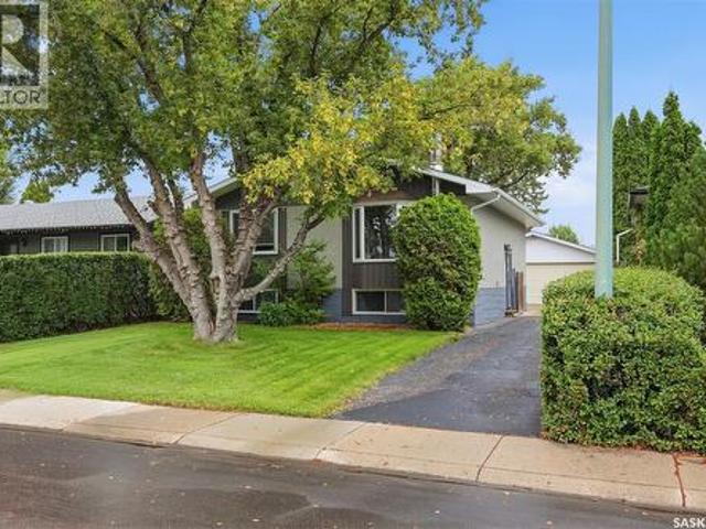 House for sale in Saskatoon, Saskatchewan