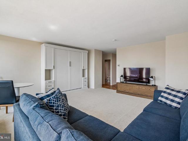 Condo for sale in Philadelphia, Pennsylvania