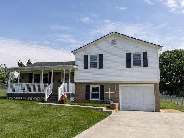 House for sale in Harrodsburg, Kentucky