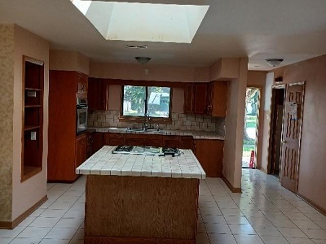 House for sale in Thornton, Illinois