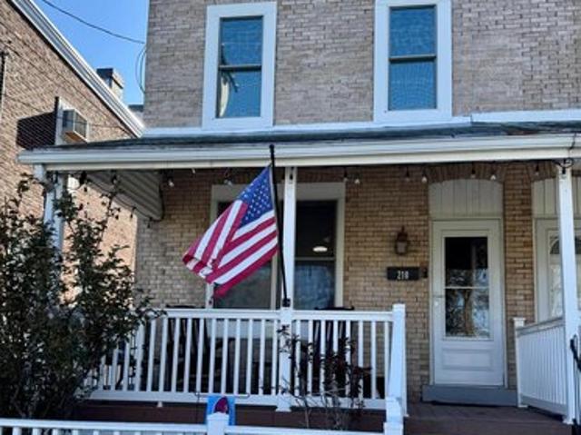 Townhouse for sale in Delco, Pennsylvania
