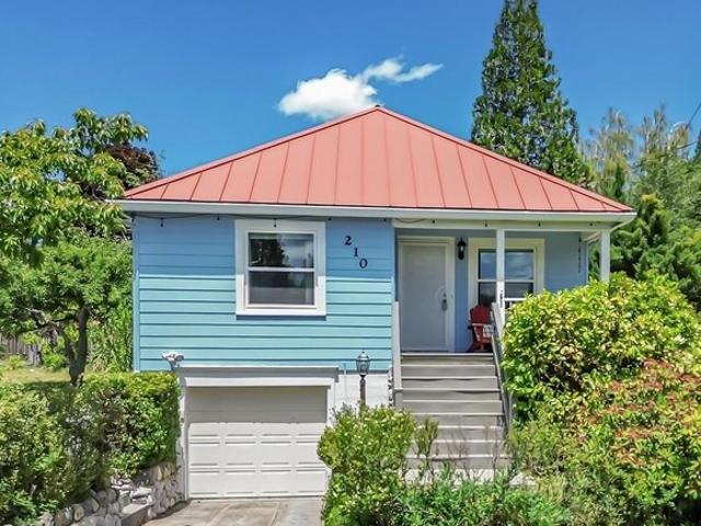 House for sale in Mount Shasta, California