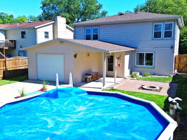 House for sale in Porter, Porter County