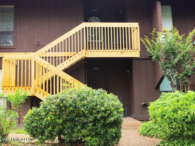 Condo for sale in Diamondhead, Mississippi