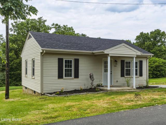 House for sale in Simpsonville, Kentucky