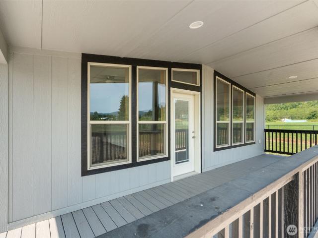 House for sale in Mossyrock, Washington