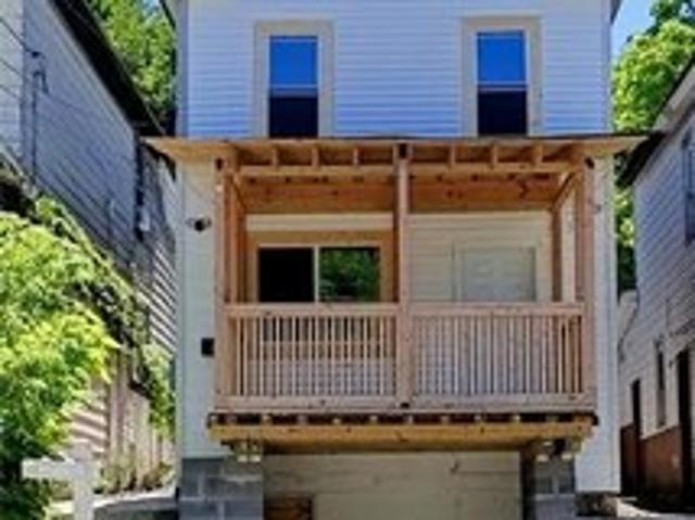 House for sale in Jeannette, Pennsylvania