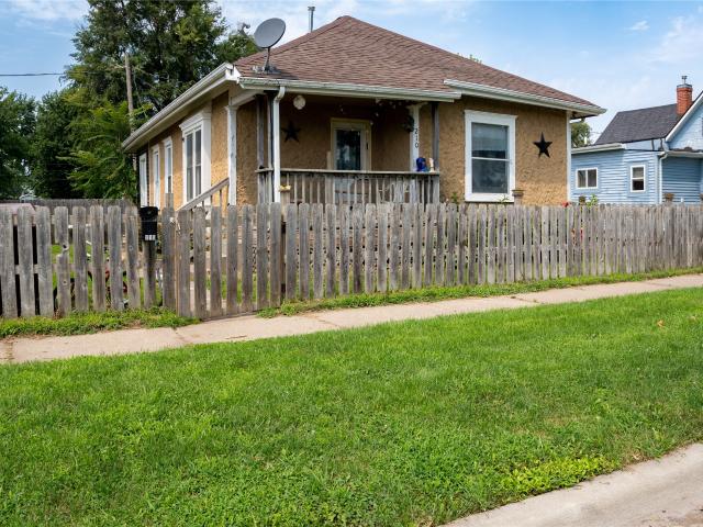 House for sale in Marshalltown, Marshall County