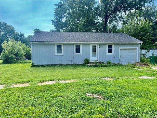House for sale in Bates, Missouri