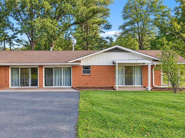 House for sale in Oakland Heights, White Hall
