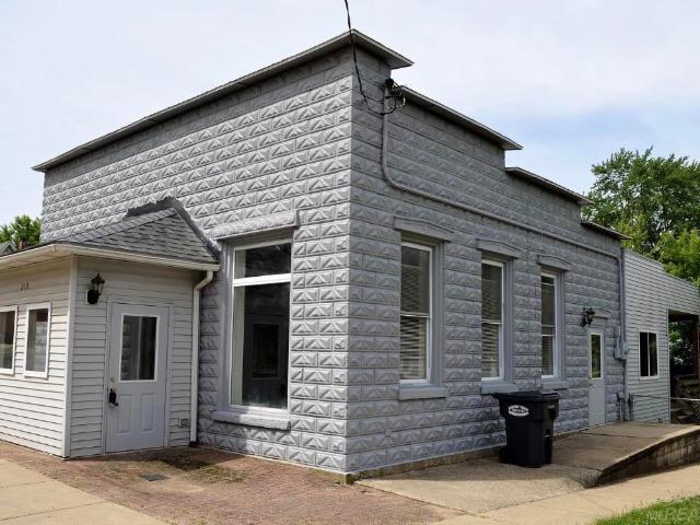 House for sale in Bloomingdale Township, Van Buren County