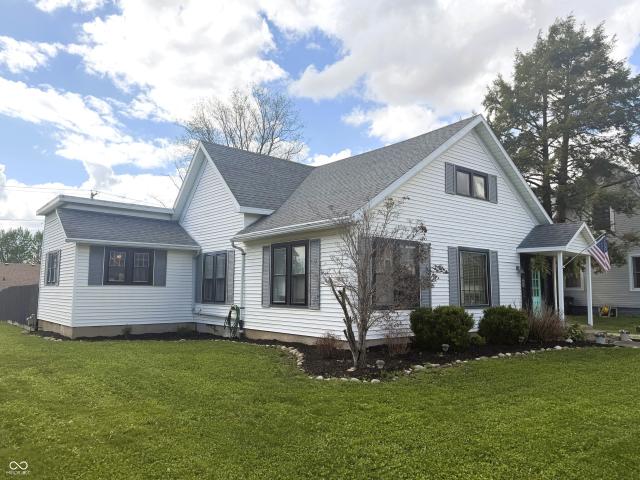 House for sale in Ladoga, Indiana