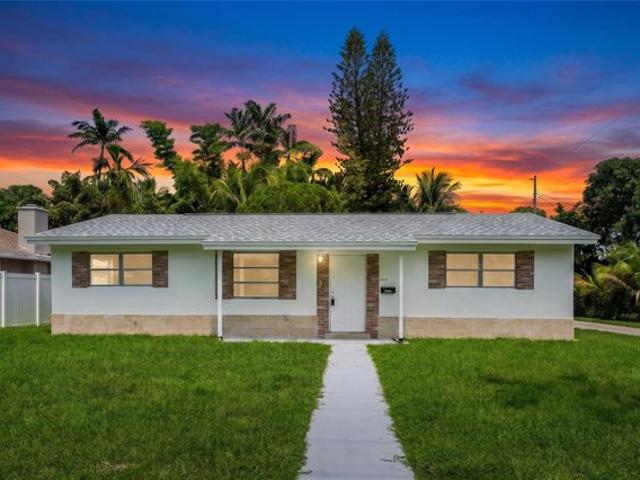 House for sale in Dania, Florida