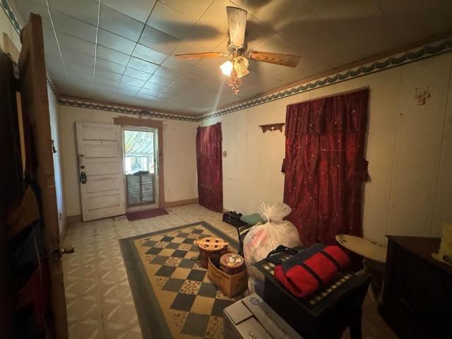 House for sale in Whitney, Texas