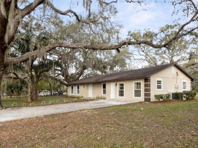House for sale in Mascotte, Florida