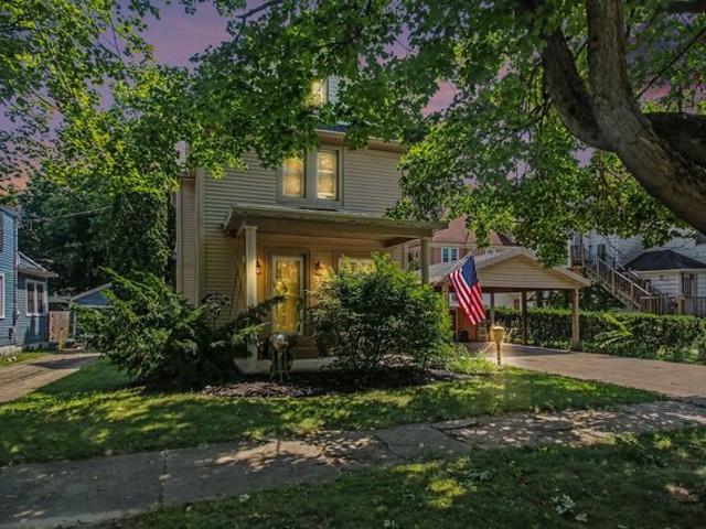 House for sale in Allegan, Michigan