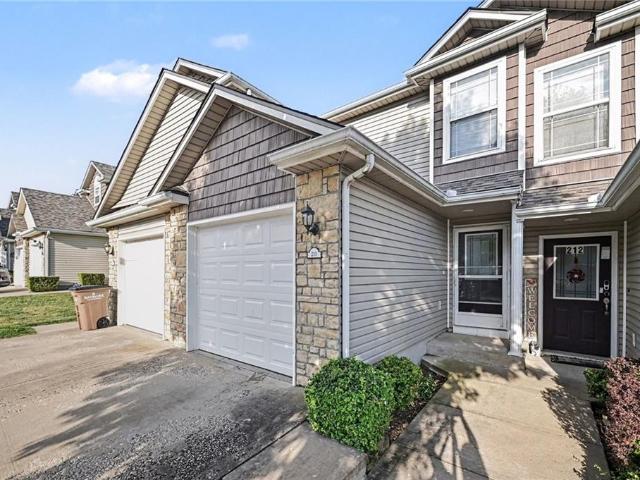 Townhouse for sale in Raymore, Missouri