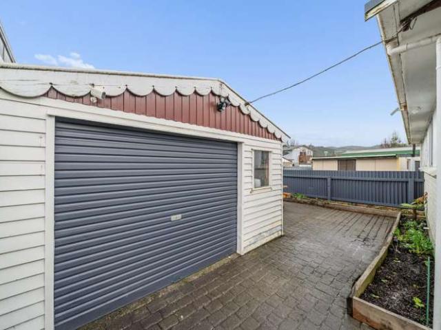 House for sale in Pauatahanui, Wellington