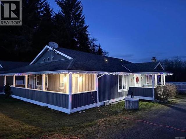 House for sale in Alert Bay, British Columbia