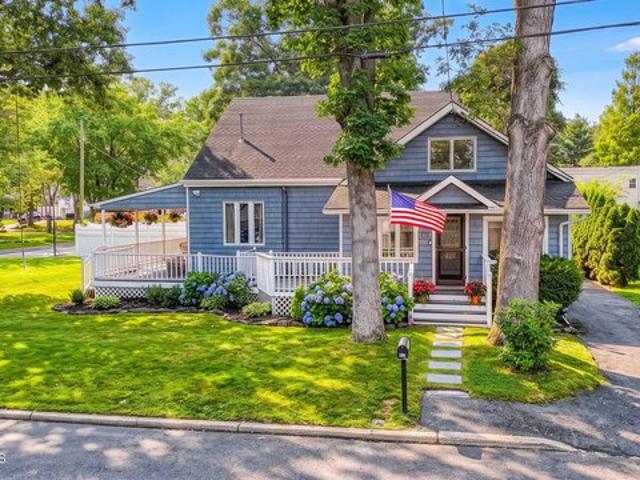 House for sale in Monmouth, New Jersey