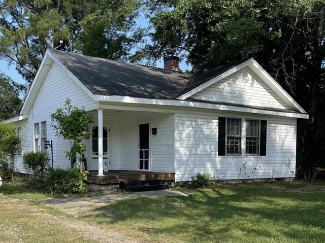 House for sale in Alpine, Alabama