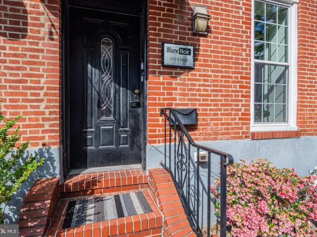 Commercial for sale in Baltimore