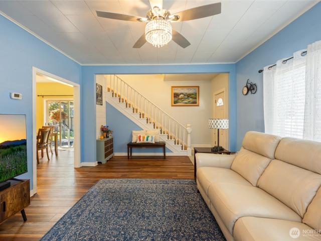 House for sale in Centralia, Washington