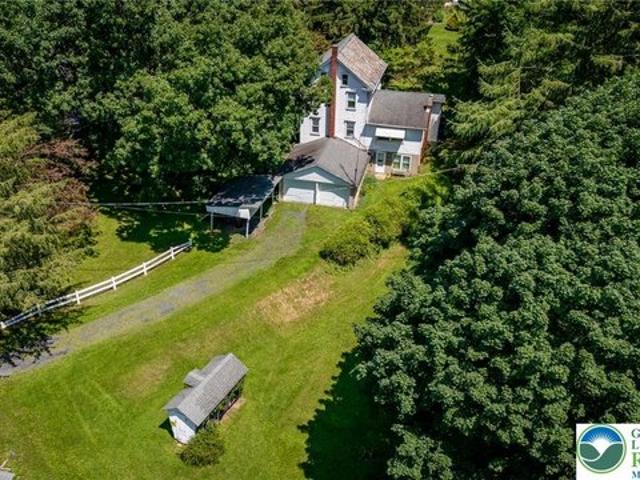 Farm for sale in Palmerton, Carbon County