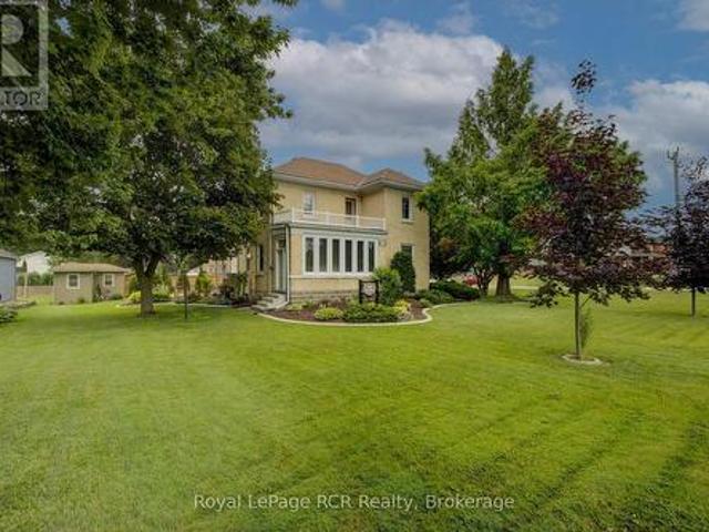 House for sale in Perth, Ontario
