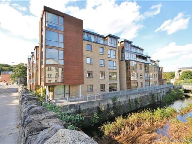 Apartment to rent in Bluebell, North Tipperary