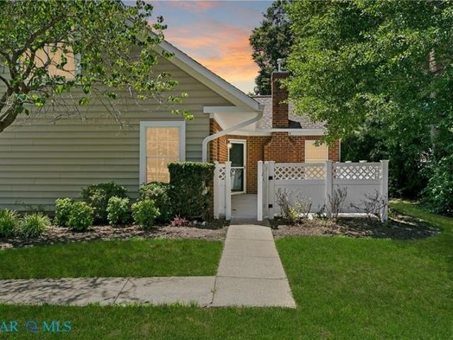 Condo for sale in Virginia