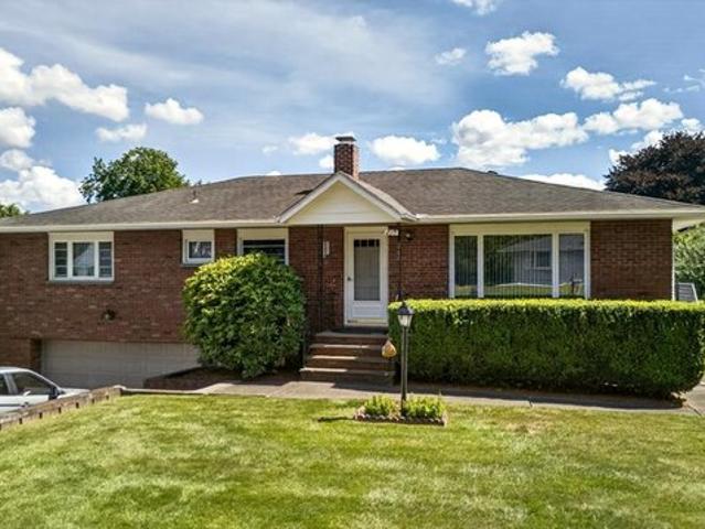 House for sale in Bradford, Pennsylvania