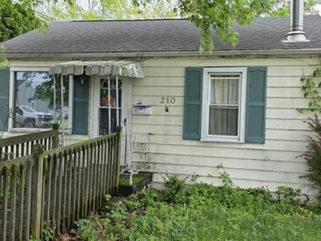 House for sale in Connersville, Indiana