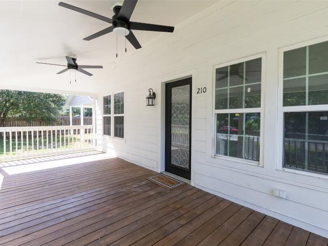House for sale in Weimar, Texas